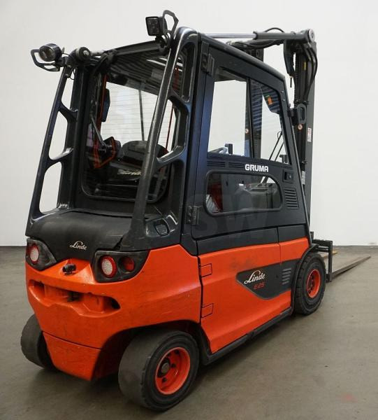 Linde E 25 387 - Elektrinis krautuvas: foto 2 Linde E 25 387 - Elektrinis krautuvas: foto 2