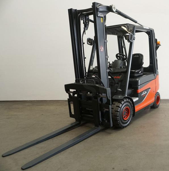 Linde E 25 387 - Elektrinis krautuvas: foto 1 Linde E 25 387 - Elektrinis krautuvas: foto 1