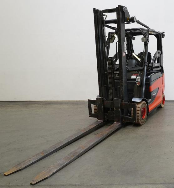 Linde E 25/600 HL 387 - Elektrinis krautuvas: foto 1 Linde E 25/600 HL 387 - Elektrinis krautuvas: foto 1