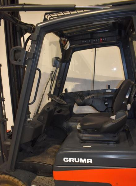 Linde E 30 387 - Elektrinis krautuvas: foto 3 Linde E 30 387 - Elektrinis krautuvas: foto 3