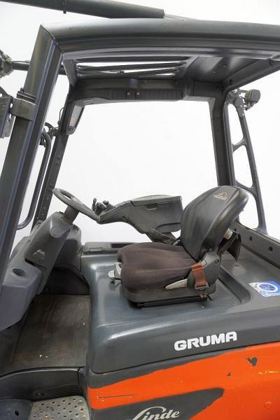 Linde E 30 L 387 - Elektrinis krautuvas: foto 3 Linde E 30 L 387 - Elektrinis krautuvas: foto 3