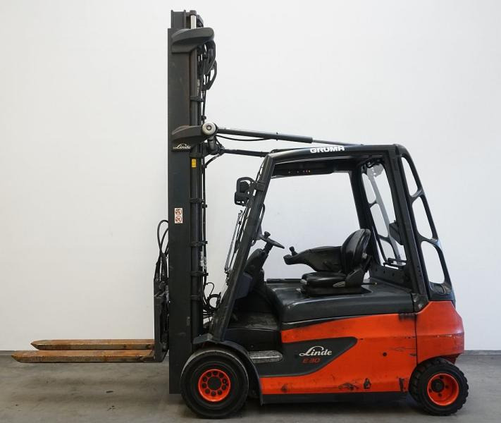 Linde E 30 L 387 - Elektrinis krautuvas: foto 4 Linde E 30 L 387 - Elektrinis krautuvas: foto 4