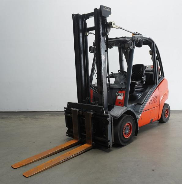 Linde H 35 T 393 - Dujinis krautuvas: foto 1 Linde H 35 T 393 - Dujinis krautuvas: foto 1