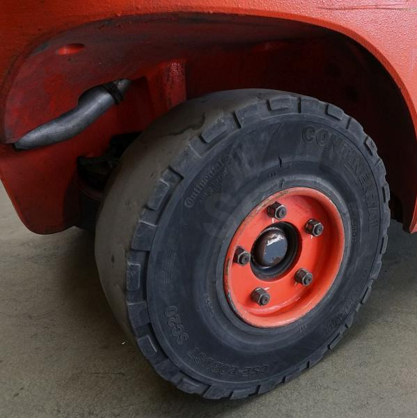 Linde H 35 T EVO 393-02 - Dujinis krautuvas: foto 5 Linde H 35 T EVO 393-02 - Dujinis krautuvas: foto 5