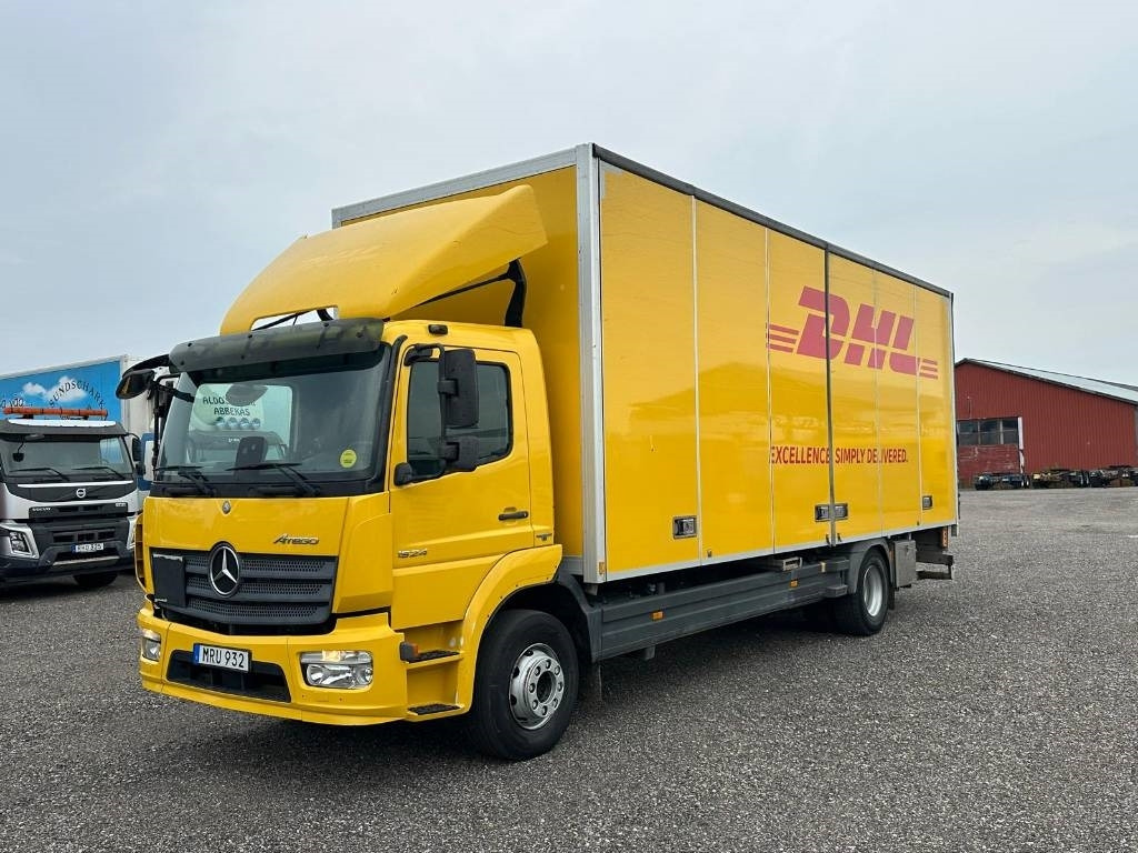 Mercedes-Benz Atego 1524 serie nr 7995 - Furgonas sunkvežimis: foto 1 Mercedes-Benz Atego 1524 serie nr 7995 - Furgonas sunkvežimis: foto 1