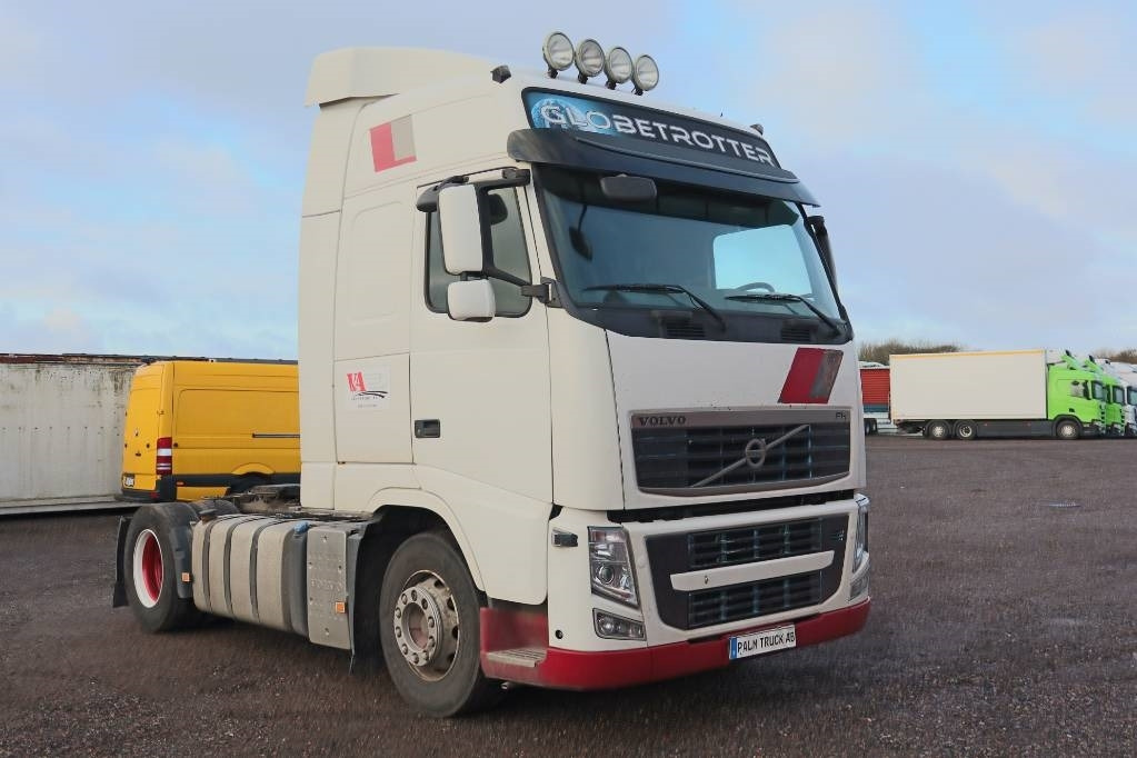 Volvo FH-440 Serie 3053 - Vilkikas: foto 2 Volvo FH-440 Serie 3053 - Vilkikas: foto 2