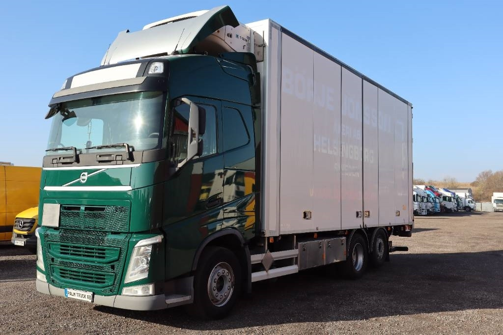 Volvo FH 6*2 serie 2196 - Refrižeratorius sunkvežimis: foto 1 Volvo FH 6*2 serie 2196 - Refrižeratorius sunkvežimis: foto 1