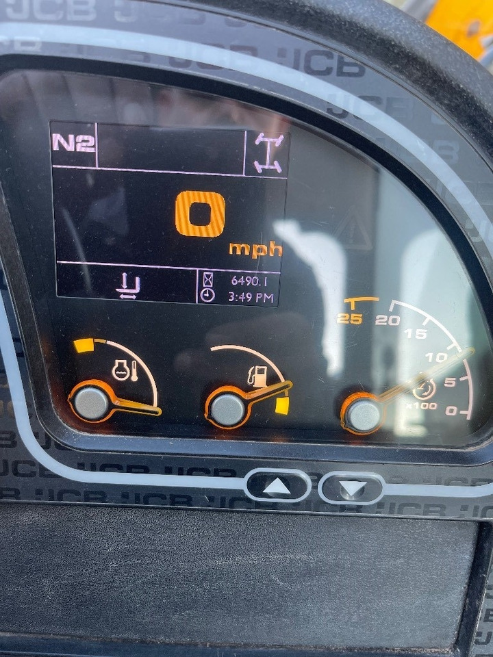 Teleskopinis krautuvas JCB 533-105: foto 8