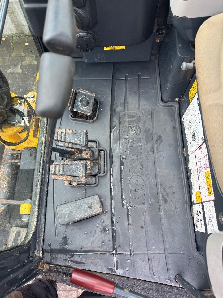 Komatsu PC 26 MR-3 - Mini ekskavatorius: foto 5 Komatsu PC 26 MR-3 - Mini ekskavatorius: foto 5