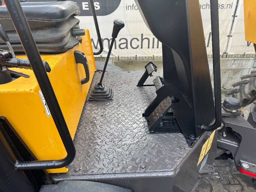 Mecalac TA 3 SR - Mini savivartis: foto 4 Mecalac TA 3 SR - Mini savivartis: foto 4