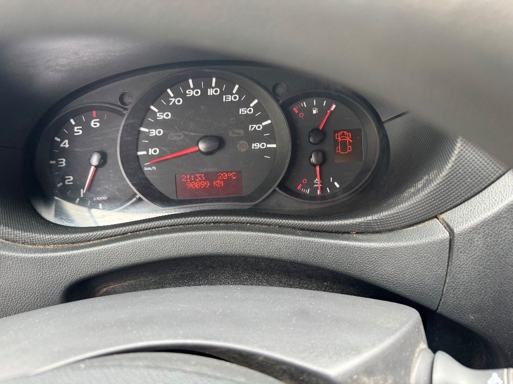 Autobokštelio Renault KL 32: foto 9