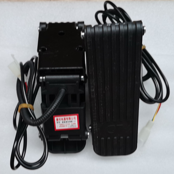 Qingdao Promising Accelerator Pedal for FLAND EL45 Electric Wheel Loader - Pedalas - Ratinis krautuvas: foto 1 Qingdao Promising Accelerator Pedal for FLAND EL45 Electric Wheel Loader - Pedalas - Ratinis krautuvas: foto 1