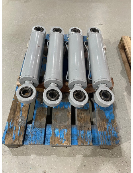 Menzi Muck Cilinders - Hidraulika - Žemės ūkio technika: foto 5 Menzi Muck Cilinders - Hidraulika - Žemės ūkio technika: foto 5