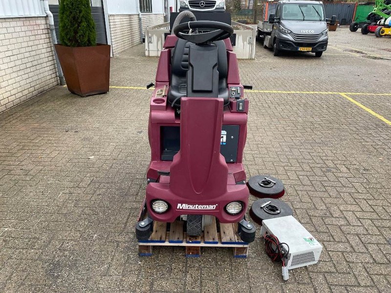 Minuteman Powerboss SC2832E - Motoblokas: foto 3 Minuteman Powerboss SC2832E - Motoblokas: foto 3