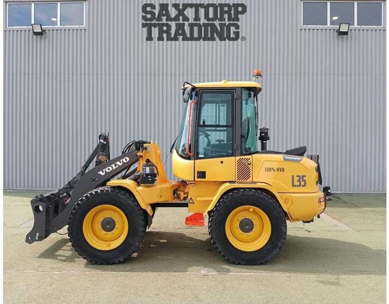 Volvo L35HT +Vikplog + Sandspridarskopa + skopa + Hydr G - Mini krautuvas: foto 3 Volvo L35HT +Vikplog + Sandspridarskopa + skopa + Hydr G - Mini krautuvas: foto 3