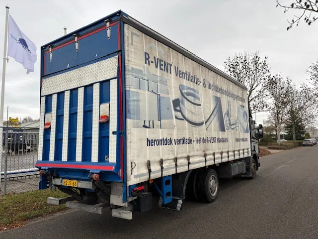 Scania P94-220 Chassis curtainslider DB 4X2 NA 65115 Low Milage - Važiuoklės sunkvežimis: foto 4 Scania P94-220 Chassis curtainslider DB 4X2 NA 65115 Low Milage - Važiuoklės sunkvežimis: foto 4
