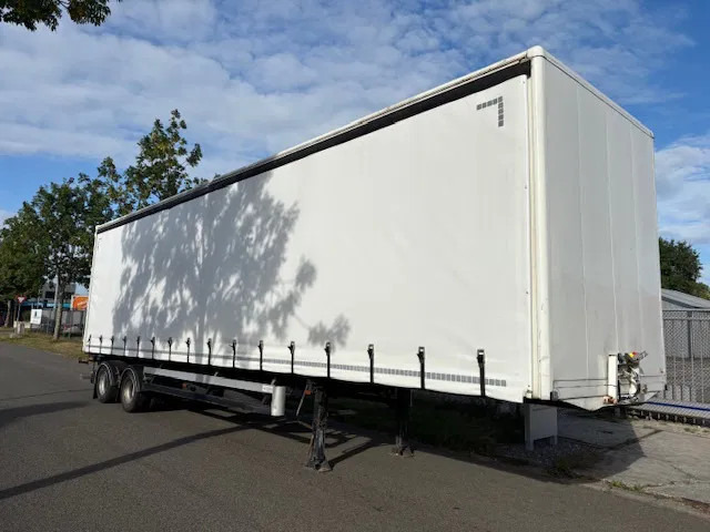 Verem 2 axle trailer Closed Box curtain slider MOT 01-2026 - Furgonas puspriekabė: foto 1 Verem 2 axle trailer Closed Box curtain slider MOT 01-2026 - Furgonas puspriekabė: foto 1