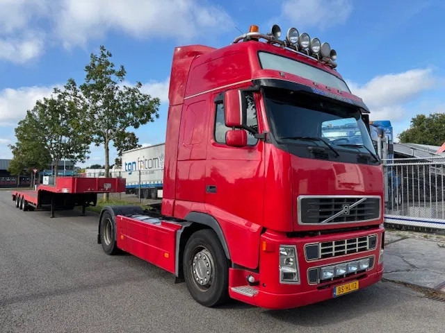 Volvo FH 12 480 Globe XL Euro 5 7B chassis tyres new - Vilkikas: foto 3 Volvo FH 12 480 Globe XL Euro 5 7B chassis tyres new - Vilkikas: foto 3