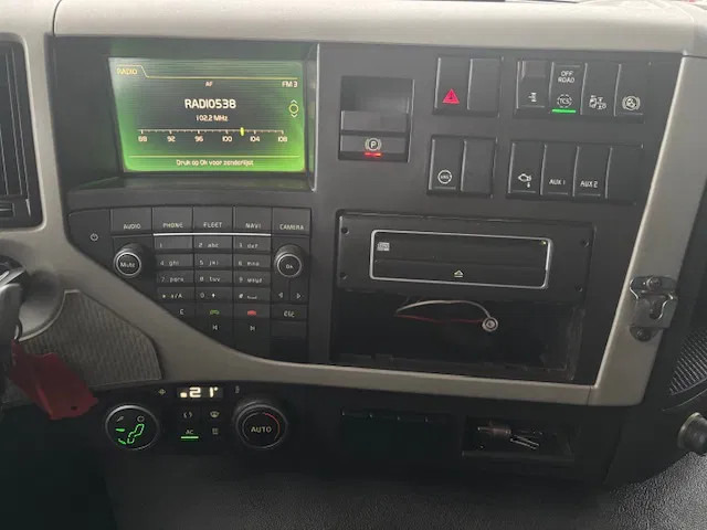 Vilkikas Volvo FM 410 tractor head Tipper Hydraulics MOT 11-05-2026: foto 11