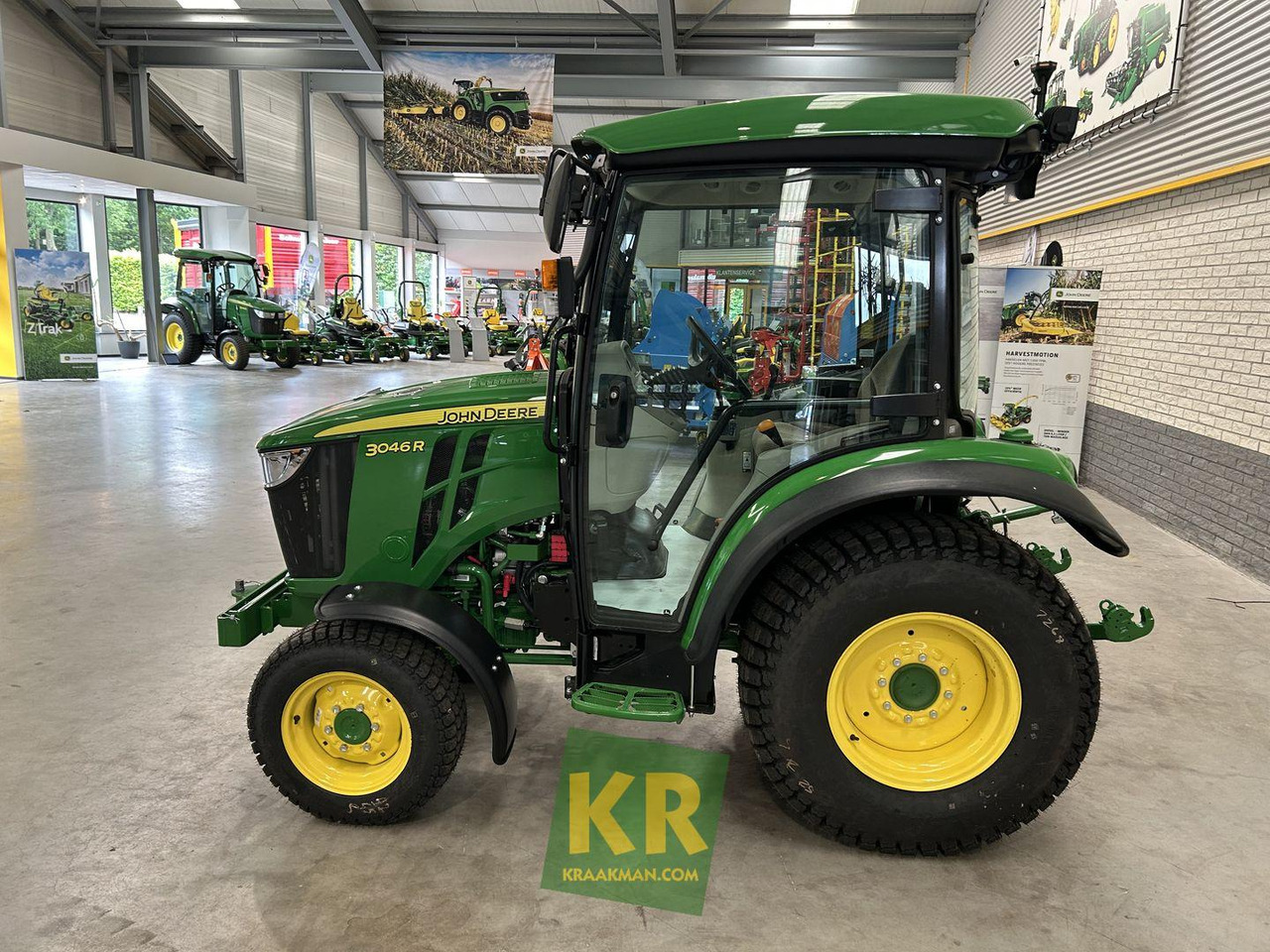 3046R John Deere - Mini traktorius: foto 4 3046R John Deere - Mini traktorius: foto 4