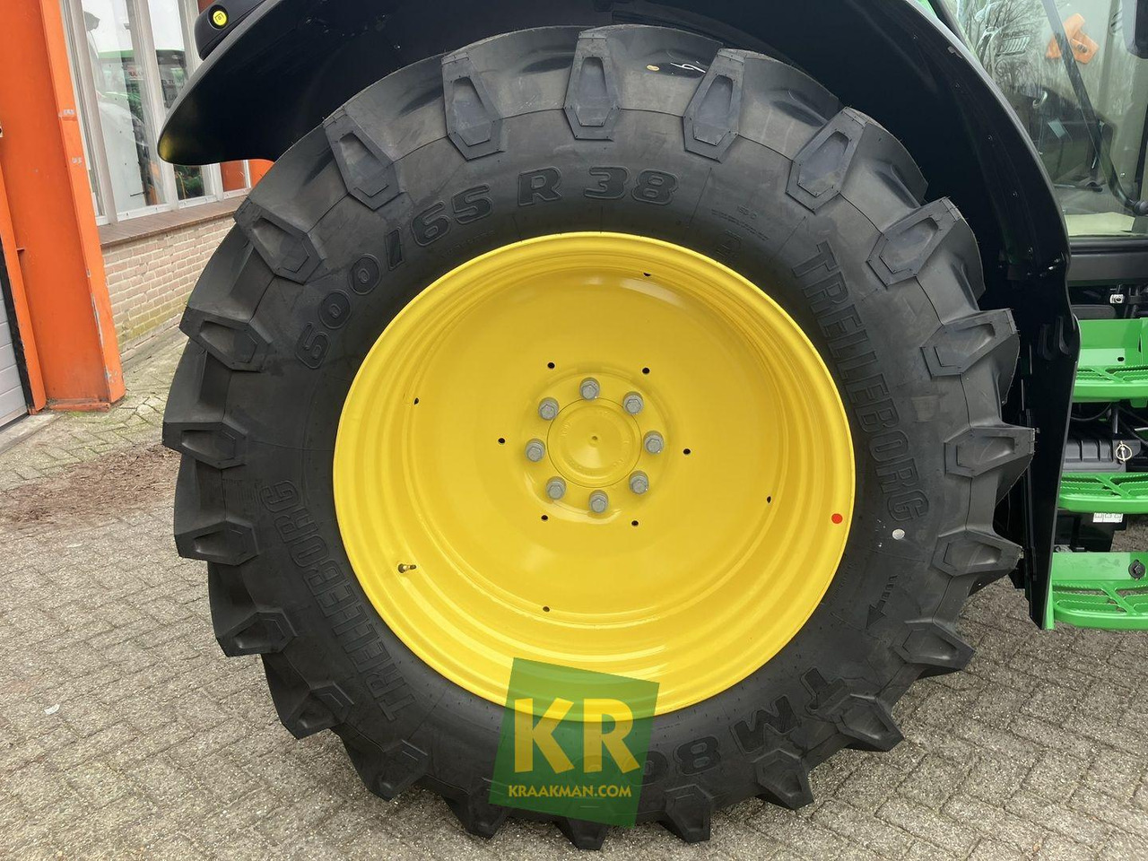 Nauja Traktorius 6100M John Deere: foto 9