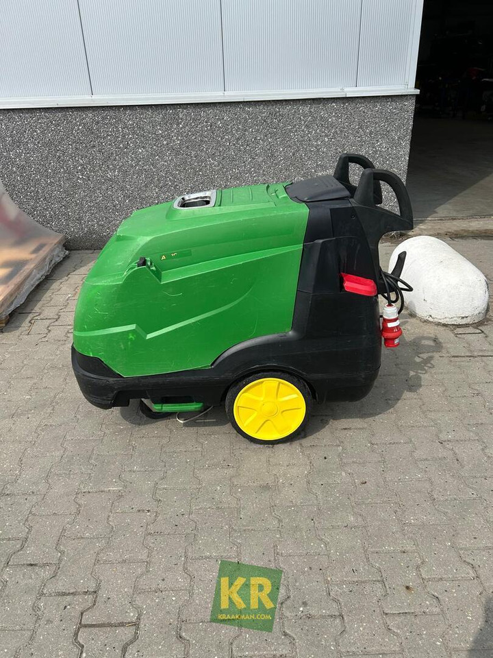 AC John Deere - Aukšto slėgio plovykla: foto 1 AC John Deere - Aukšto slėgio plovykla: foto 1