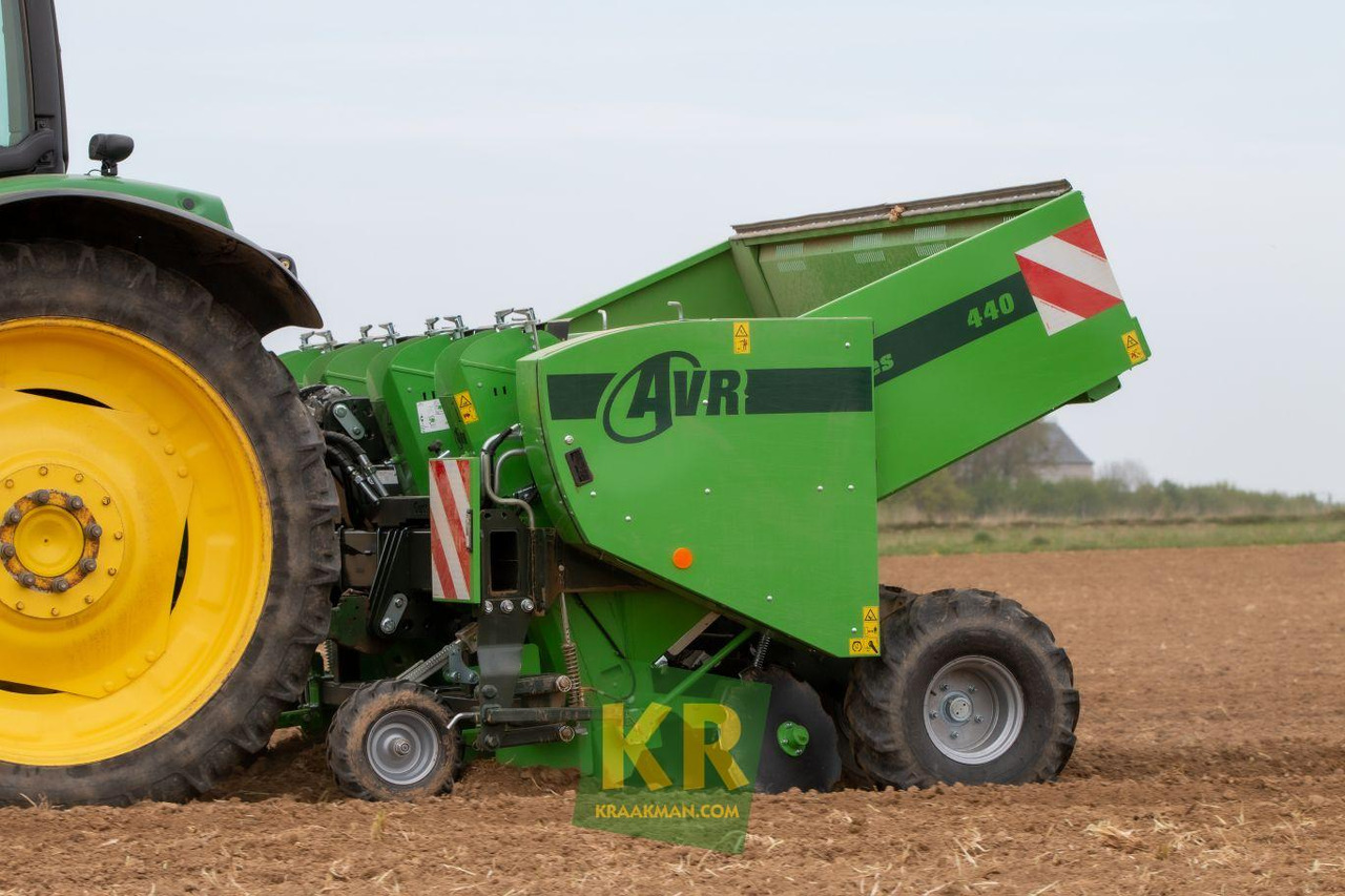 AVR Ceres 440 - Sėjos technika: foto 1 AVR Ceres 440 - Sėjos technika: foto 1