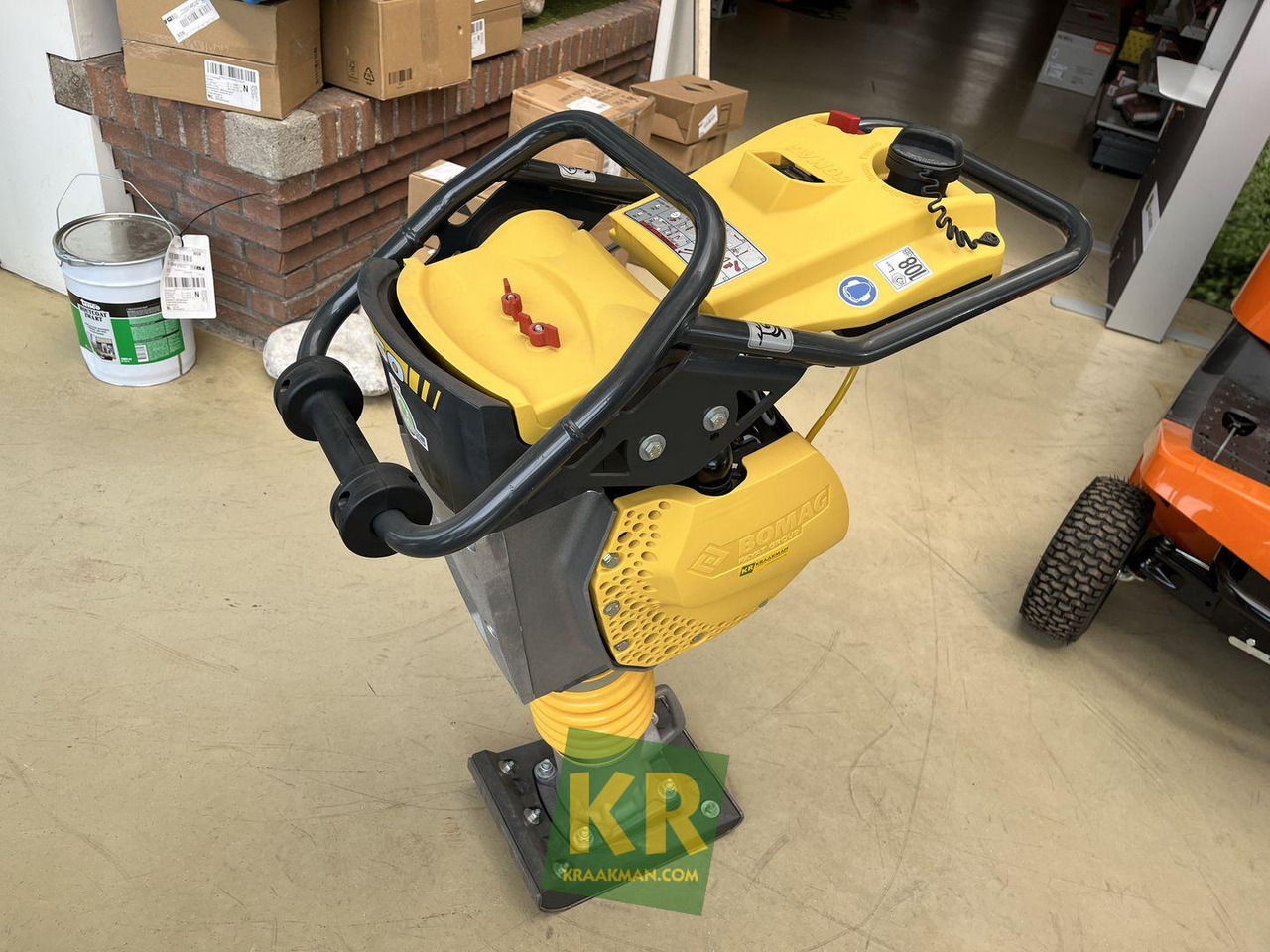 BT60 Bomag - Plūktuvas: foto 3 BT60 Bomag - Plūktuvas: foto 3