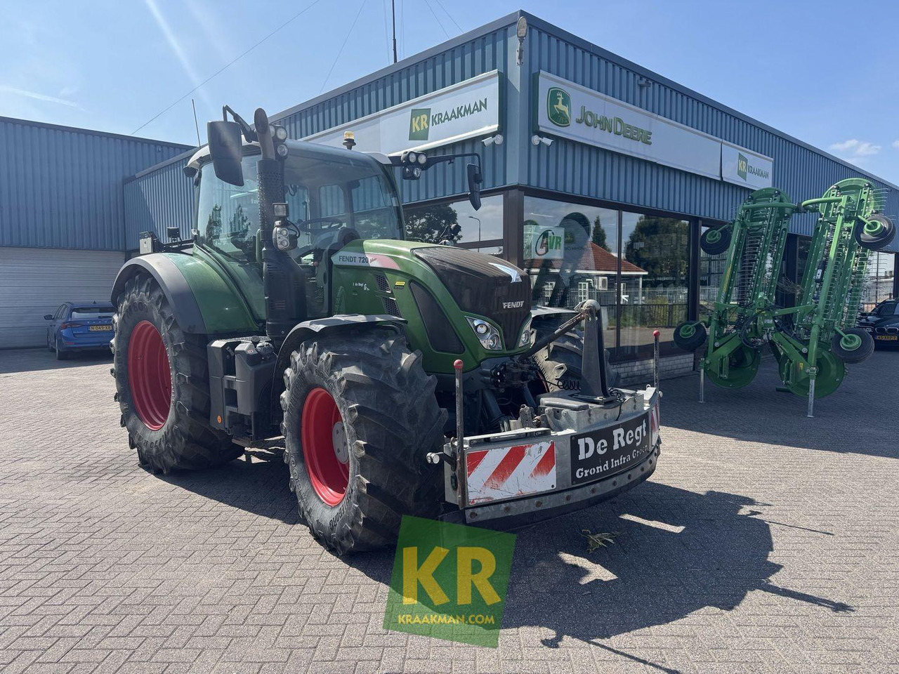 Fendt 720 Vario - Traktorius: foto 1 Fendt 720 Vario - Traktorius: foto 1