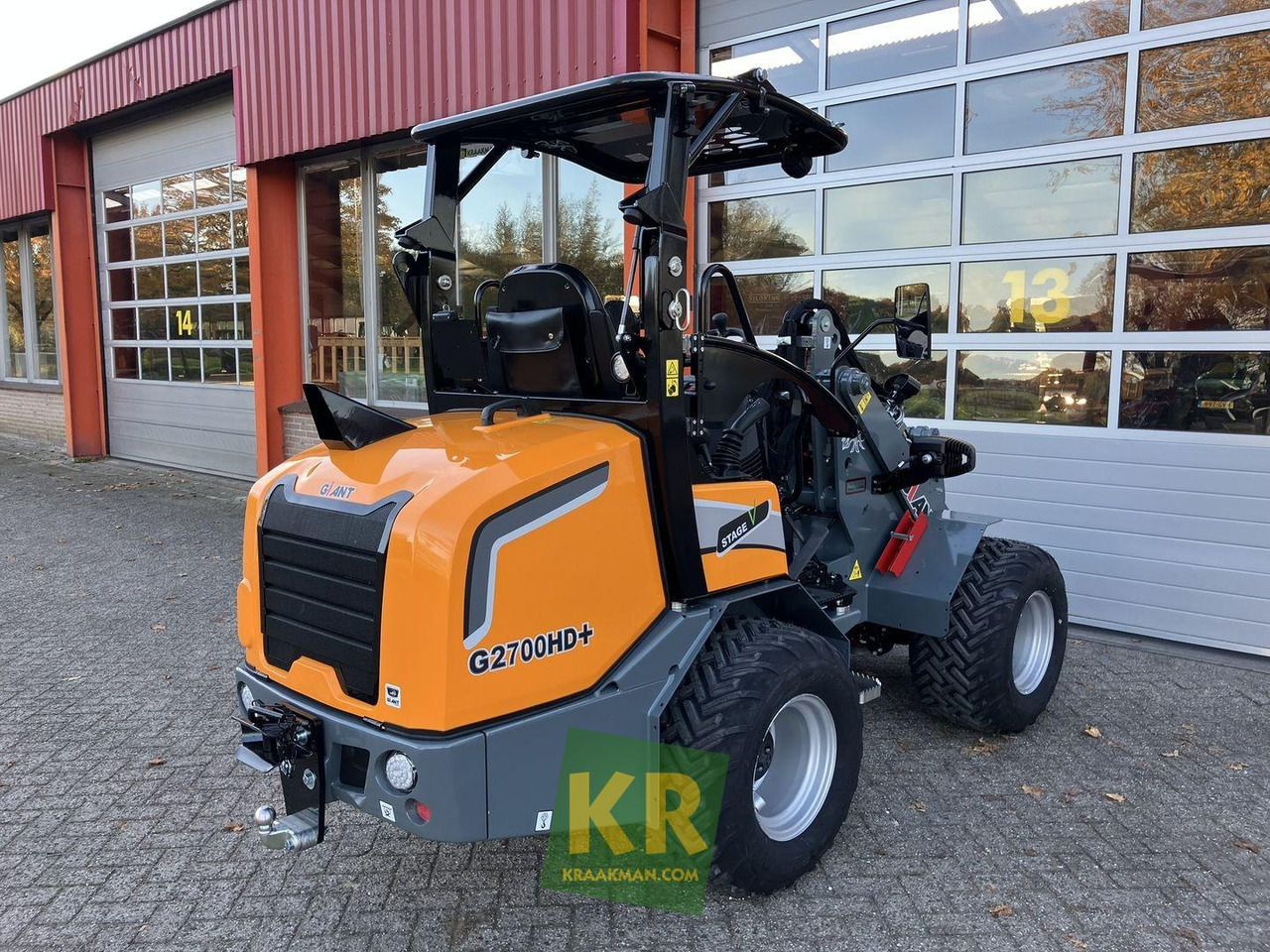 G2700 HD+ Giant - Šarnyrinis krautuvas: foto 4 G2700 HD+ Giant - Šarnyrinis krautuvas: foto 4