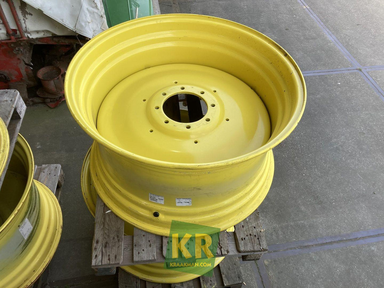 John Deere 18 X 38 velg - Ratlankis - Traktorius: foto 1 John Deere 18 X 38 velg - Ratlankis - Traktorius: foto 1