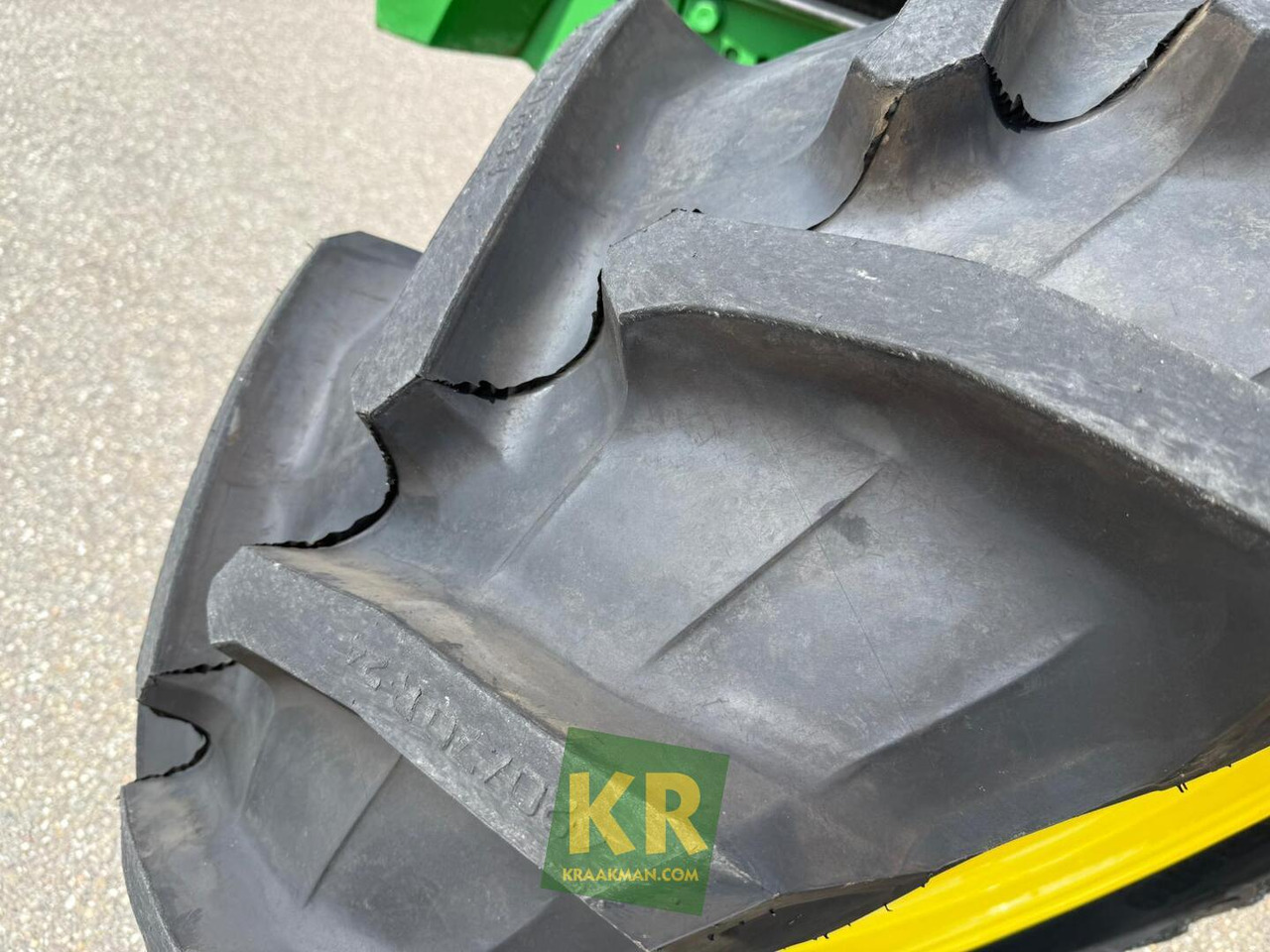 John Deere 6100M - Traktorius: foto 4 John Deere 6100M - Traktorius: foto 4