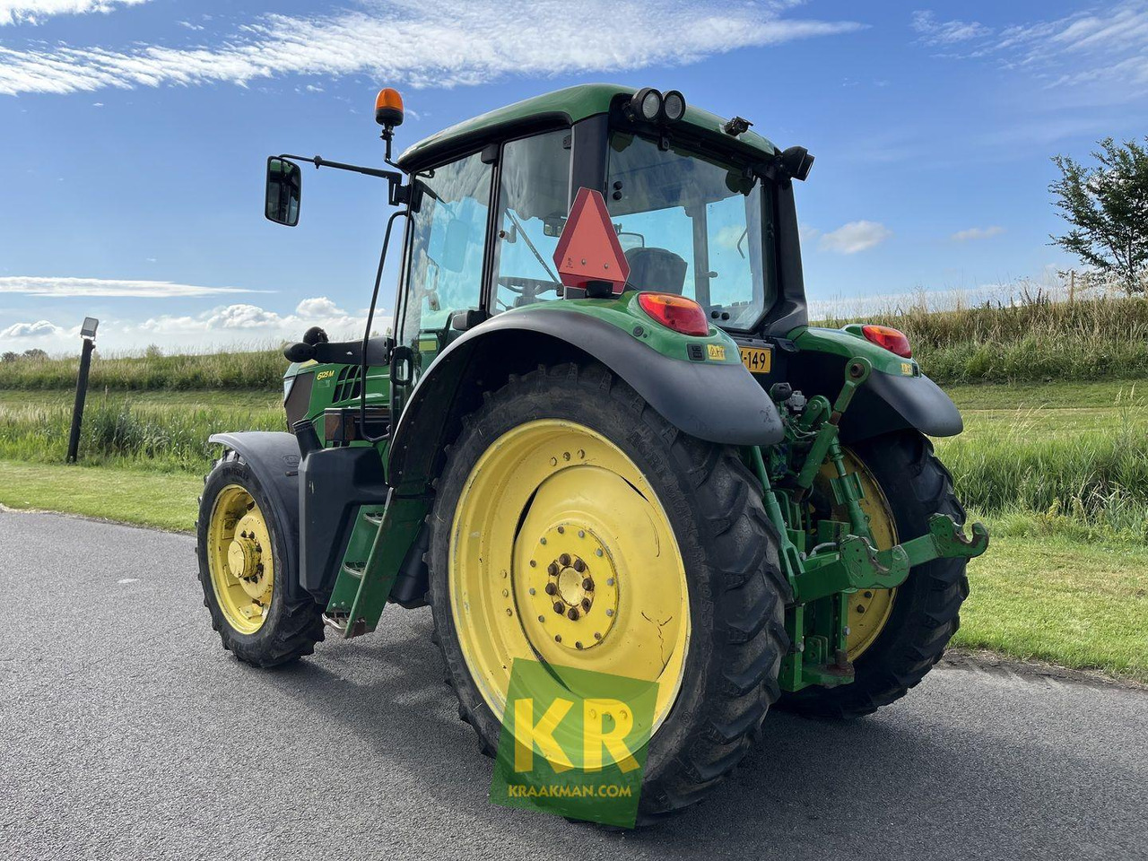 John Deere 6125M trekker - Traktorius: foto 3 John Deere 6125M trekker - Traktorius: foto 3
