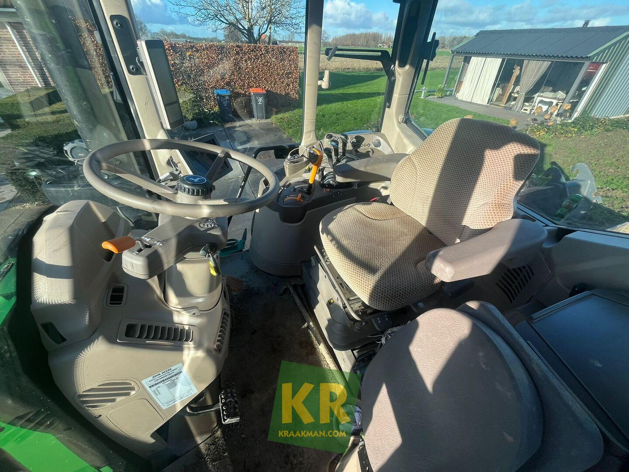 John Deere 6140M - Traktorius: foto 4 John Deere 6140M - Traktorius: foto 4