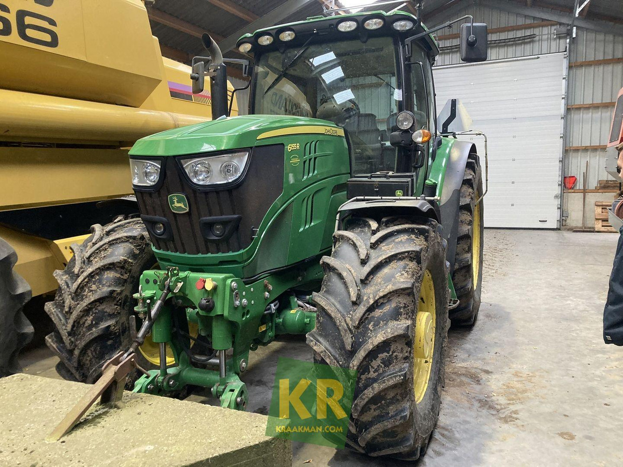 John Deere 6155R - Traktorius: foto 1 John Deere 6155R - Traktorius: foto 1