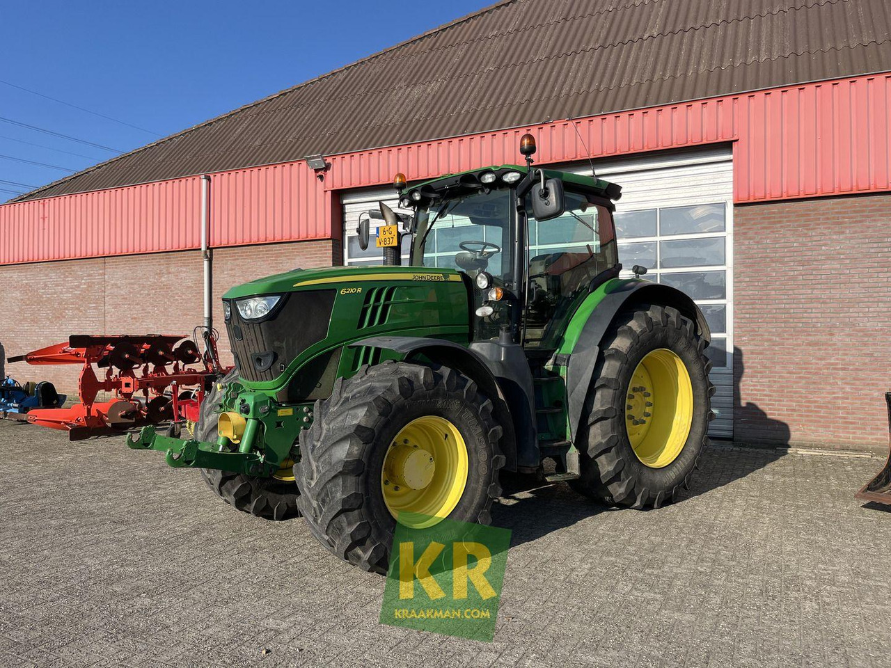 John Deere 6210R - Traktorius: foto 1 John Deere 6210R - Traktorius: foto 1