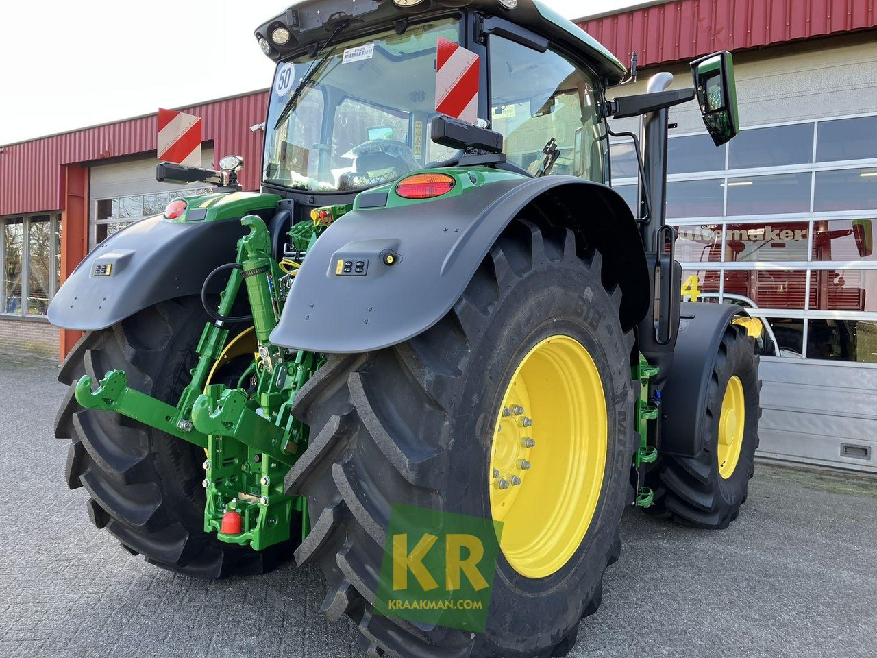 John Deere 6R 175 - Traktorius: foto 3 John Deere 6R 175 - Traktorius: foto 3