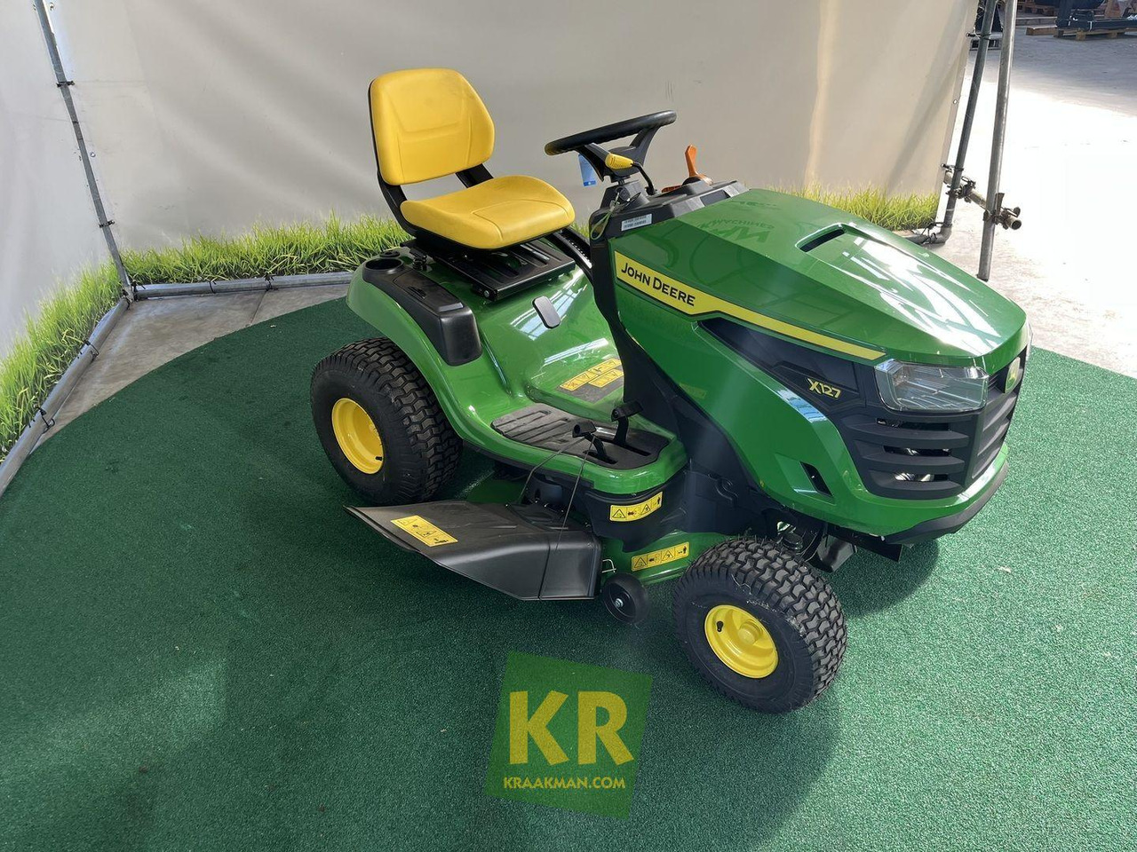 John Deere X127 - Vejapjovė: foto 2 John Deere X127 - Vejapjovė: foto 2