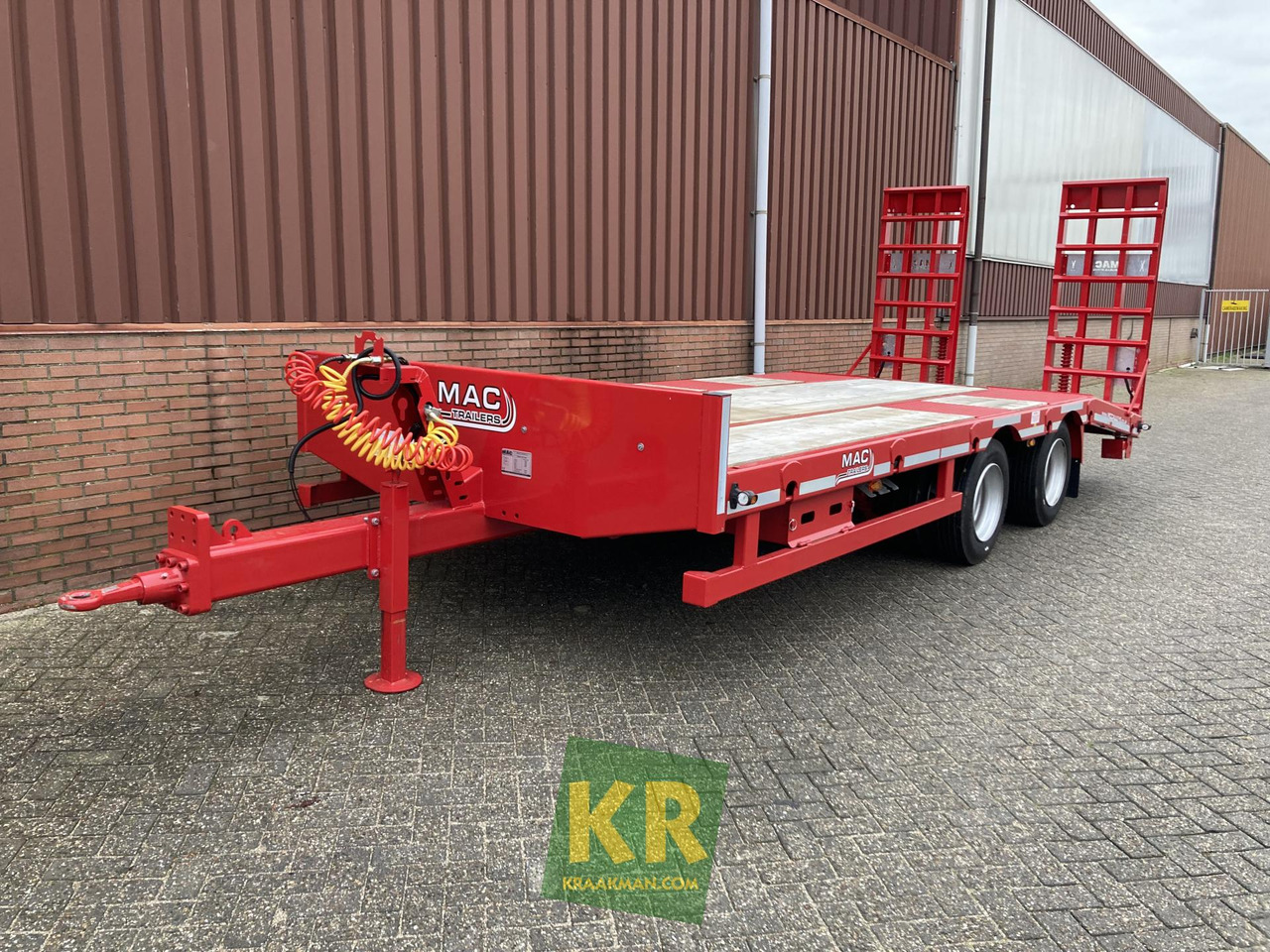 MAC Trailers 16 PREMIUM - Žemo profilio platforma priekaba: foto 1 MAC Trailers 16 PREMIUM - Žemo profilio platforma priekaba: foto 1