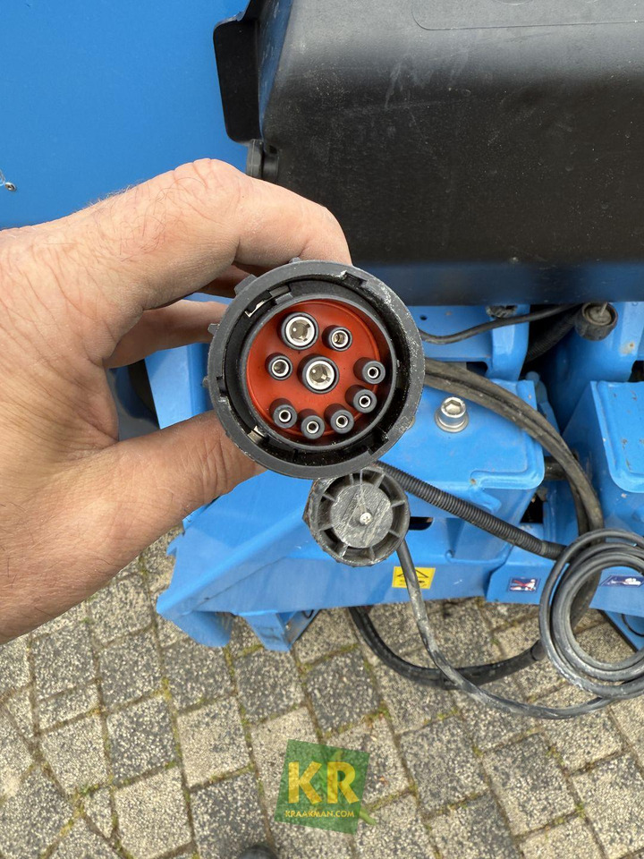 Polaris 14 Lemken  - Trąšų barstytuvas: foto 1 Polaris 14 Lemken  - Trąšų barstytuvas: foto 1