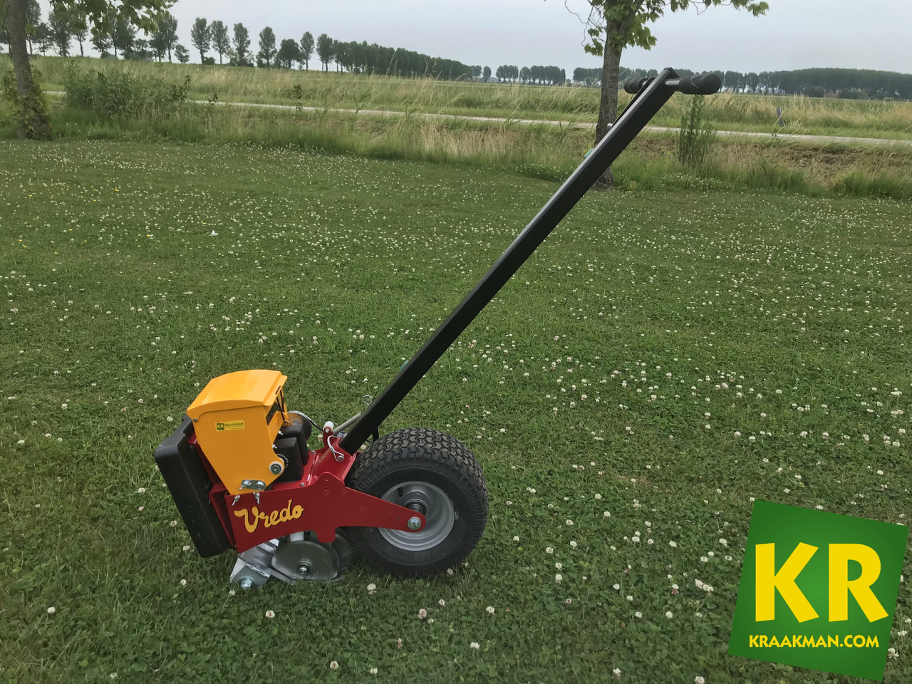 Turf Buddy Vredo - Sėjamoji: foto 1 Turf Buddy Vredo - Sėjamoji: foto 1