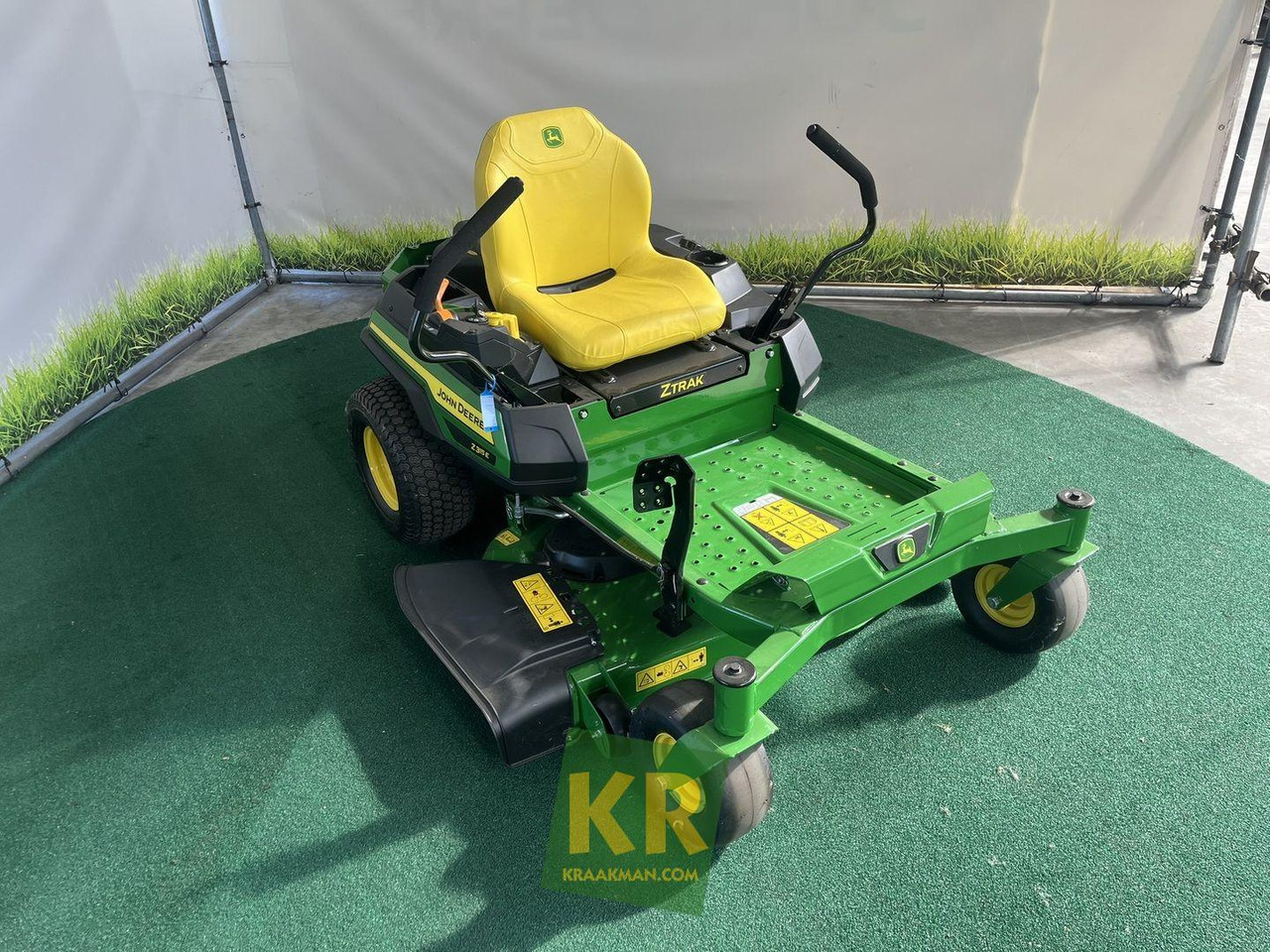 Z315E Zeroturn maaier John Deere - Vejapjovė: foto 3 Z315E Zeroturn maaier John Deere - Vejapjovė: foto 3
