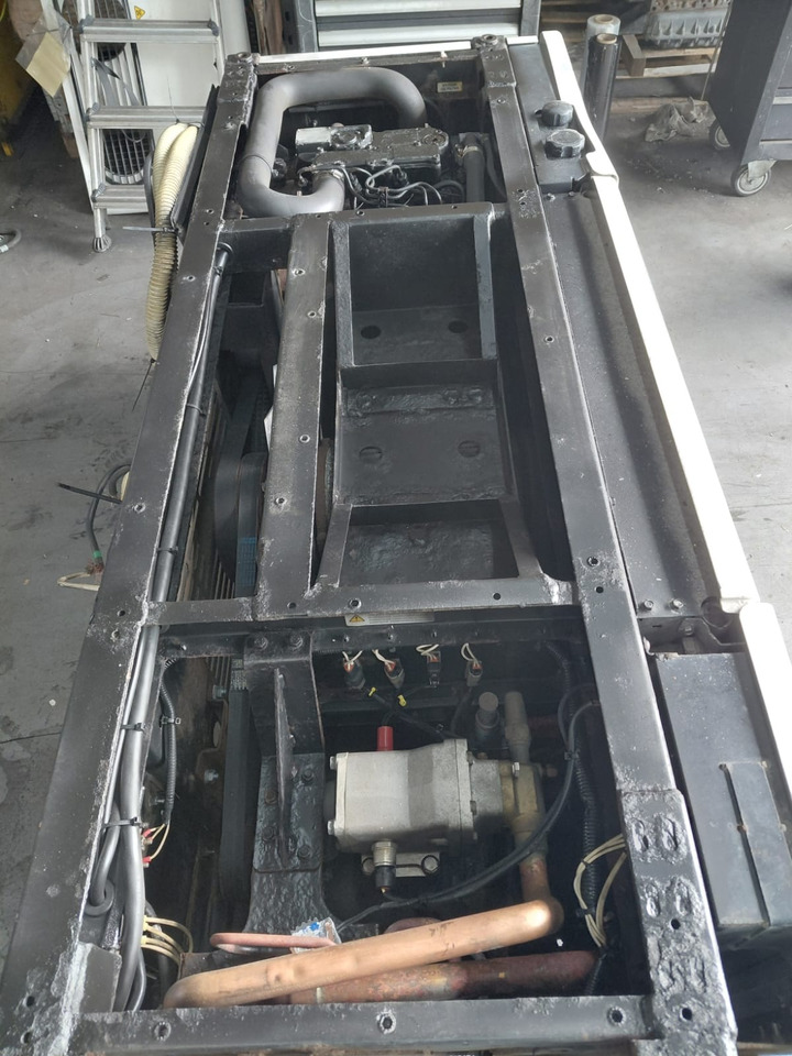 Thermo King UT-800 – GLW1030115 - Šaldymo įrenginys: foto 5 Thermo King UT-800 – GLW1030115 - Šaldymo įrenginys: foto 5