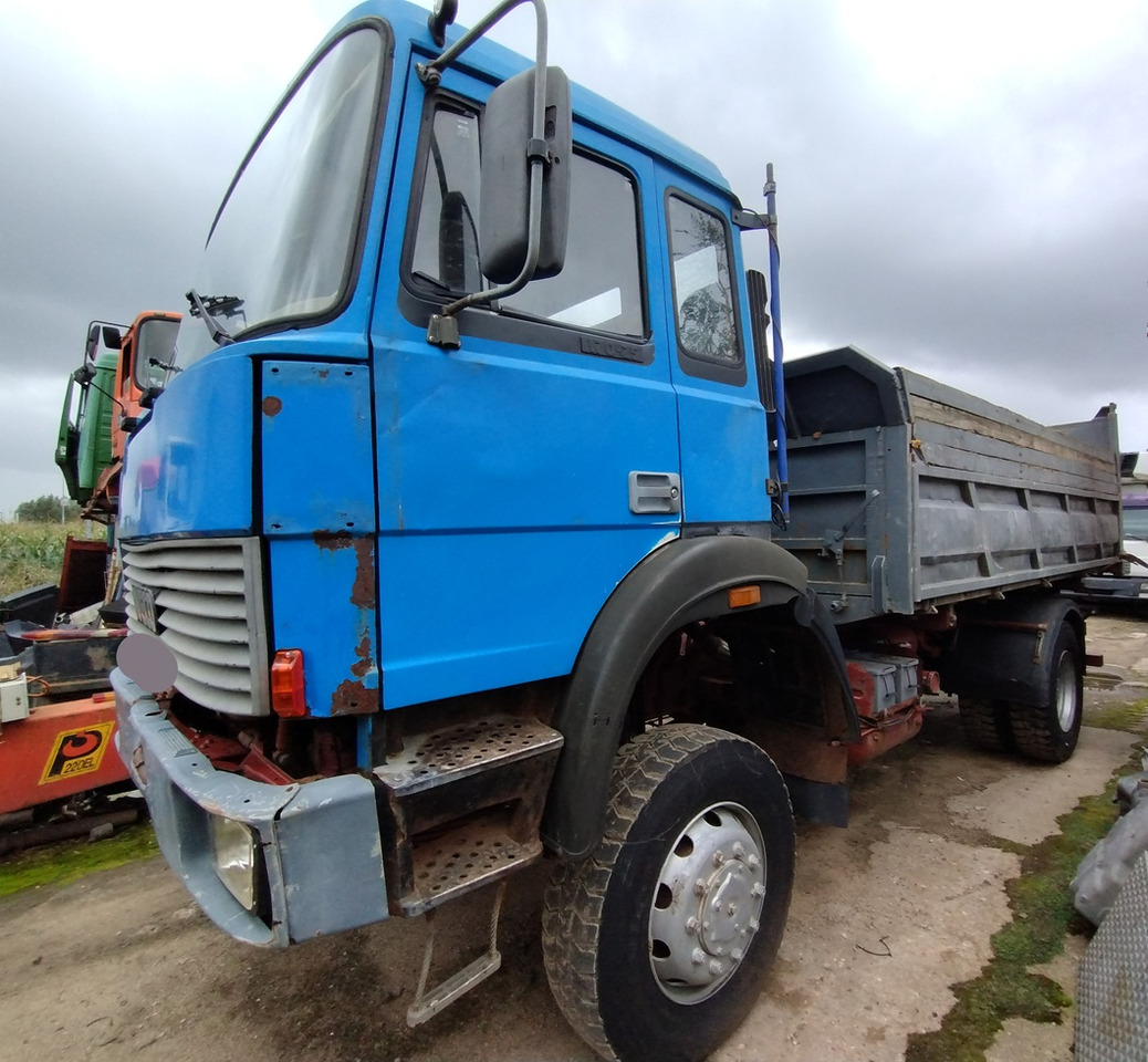 IVECO Magirus 170-25 AHW 4x4 - Savivartis sunkvežimis: foto 2 IVECO Magirus 170-25 AHW 4x4 - Savivartis sunkvežimis: foto 2