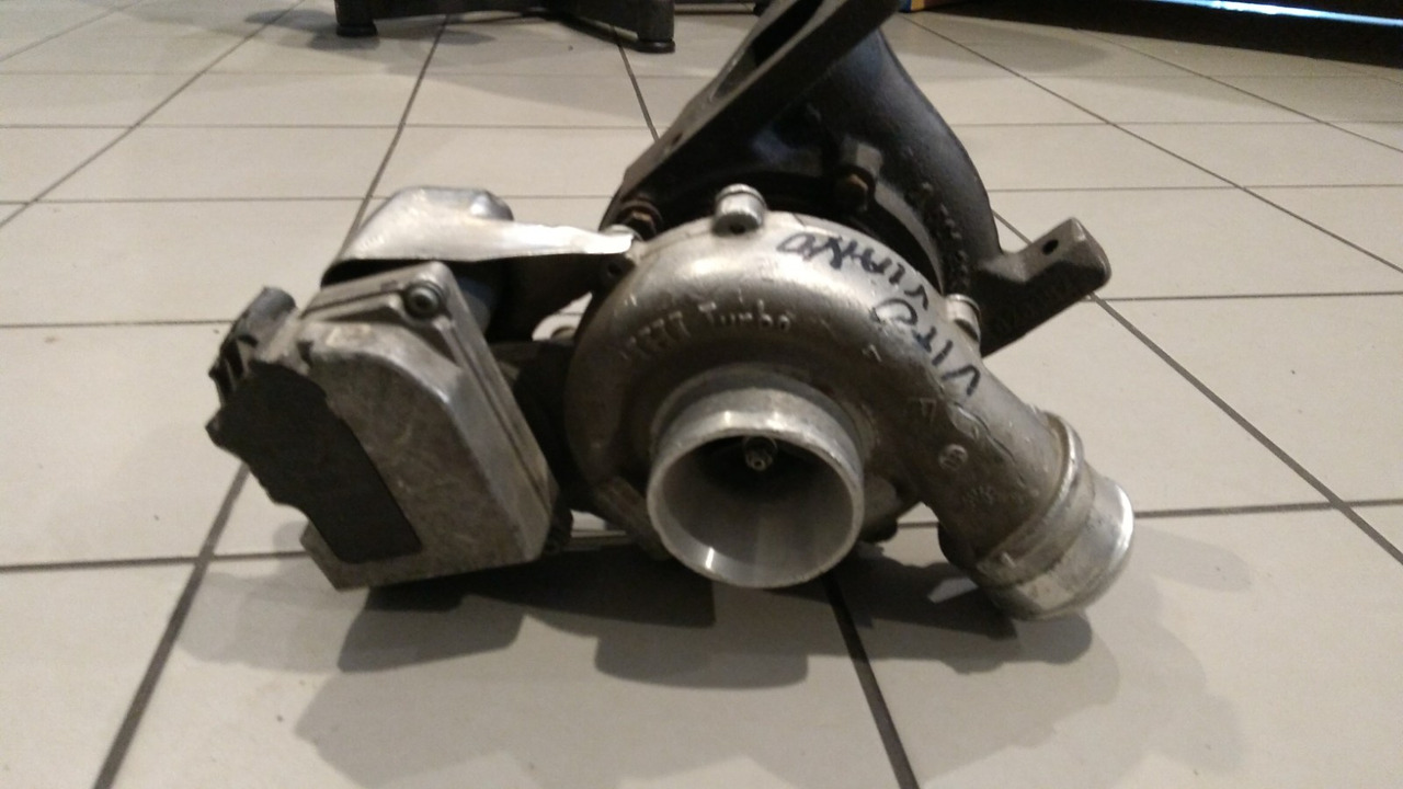 MERCEDES VITO VIANO OM639 6460901380 - Turbina - Komercinis automobilis: foto 1 MERCEDES VITO VIANO OM639 6460901380 - Turbina - Komercinis automobilis: foto 1