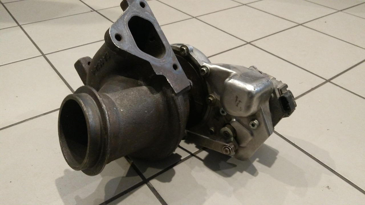 MERCEDES VITO VIANO OM639 6460901380 - Turbina - Komercinis automobilis: foto 2 MERCEDES VITO VIANO OM639 6460901380 - Turbina - Komercinis automobilis: foto 2