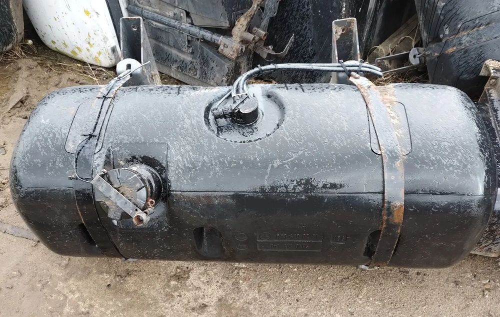 ZBIORNIK ZBIORNIKI PALIWA MERCEDES ATEGO AXOR ACTROS SK - Degalų bakas - Sunkvežimis: foto 1 ZBIORNIK ZBIORNIKI PALIWA MERCEDES ATEGO AXOR ACTROS SK - Degalų bakas - Sunkvežimis: foto 1