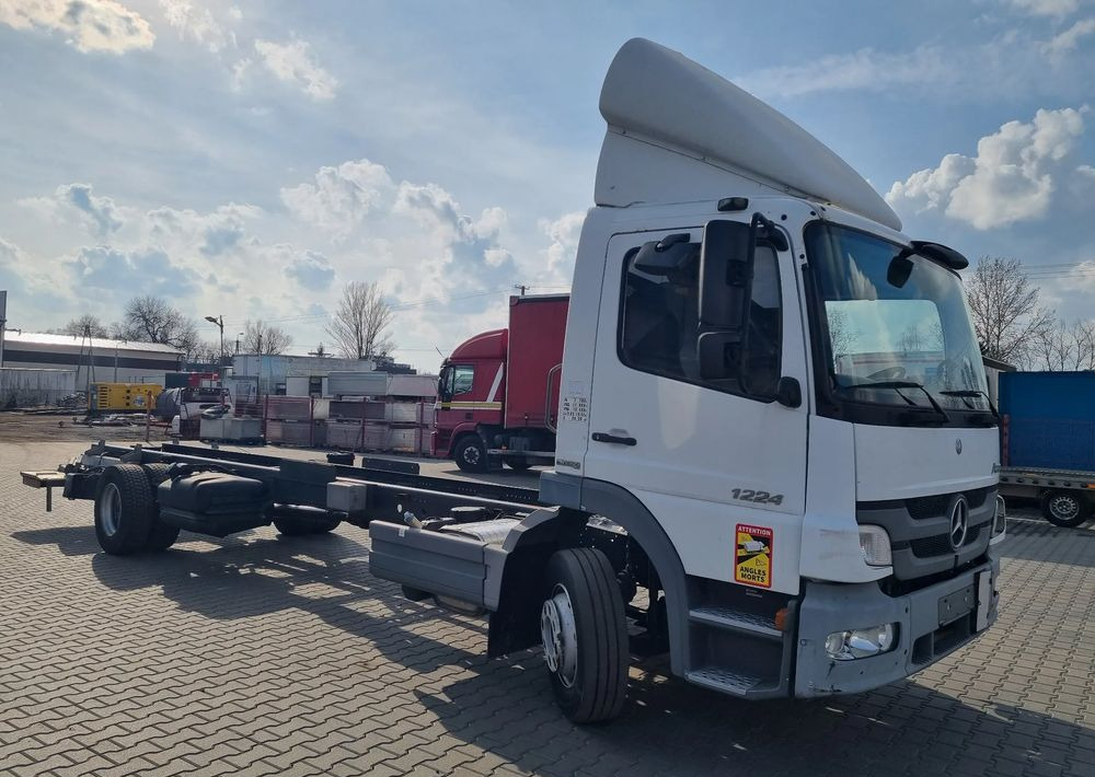Mercedes-Benz Atego 1224 - Važiuoklės sunkvežimis: foto 2 Mercedes-Benz Atego 1224 - Važiuoklės sunkvežimis: foto 2