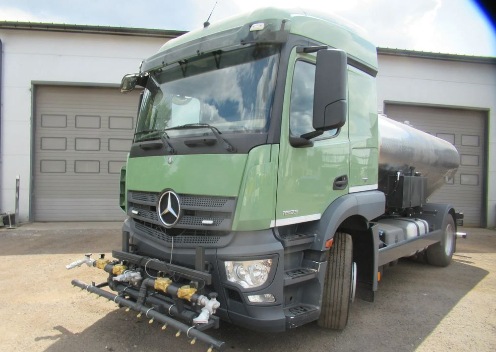 Šiukšliavežis Scania SCANIA P360 Myjka drogowa: foto 7 Šiukšliavežis Scania SCANIA P360 Myjka drogowa: foto 7