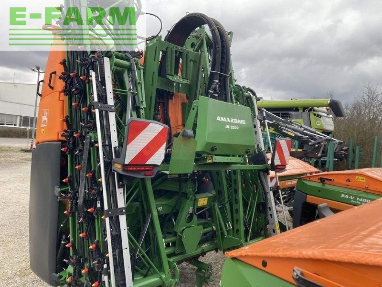 Amazone uf 2002, 25 cm düsenabstand - Pakabinamas purkštuvas: foto 3 Amazone uf 2002, 25 cm düsenabstand - Pakabinamas purkštuvas: foto 3